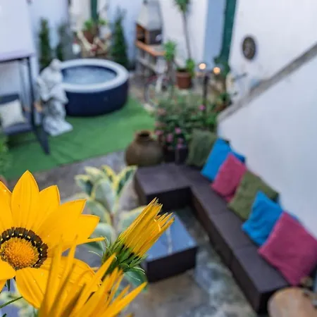 Available 2 Holiday home *